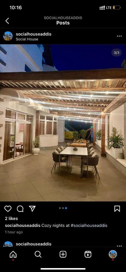 Social House Bed & Breakfast Адис Абеба Екстериор снимка