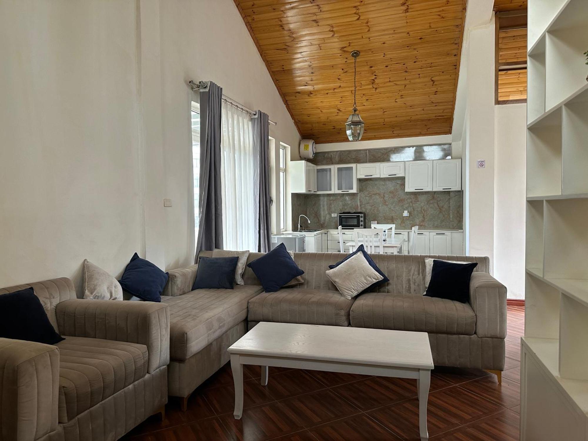 Social House Bed & Breakfast Адис Абеба Екстериор снимка